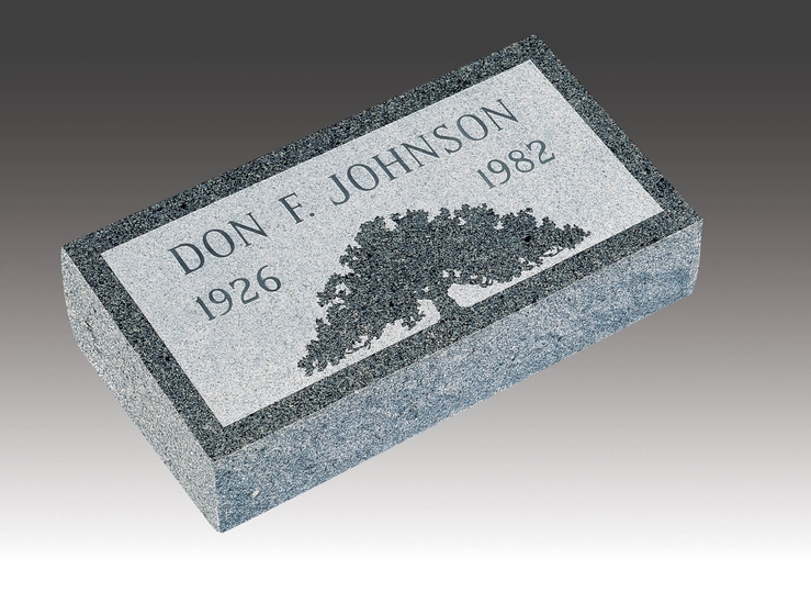 single-memorial-granite-marker-2